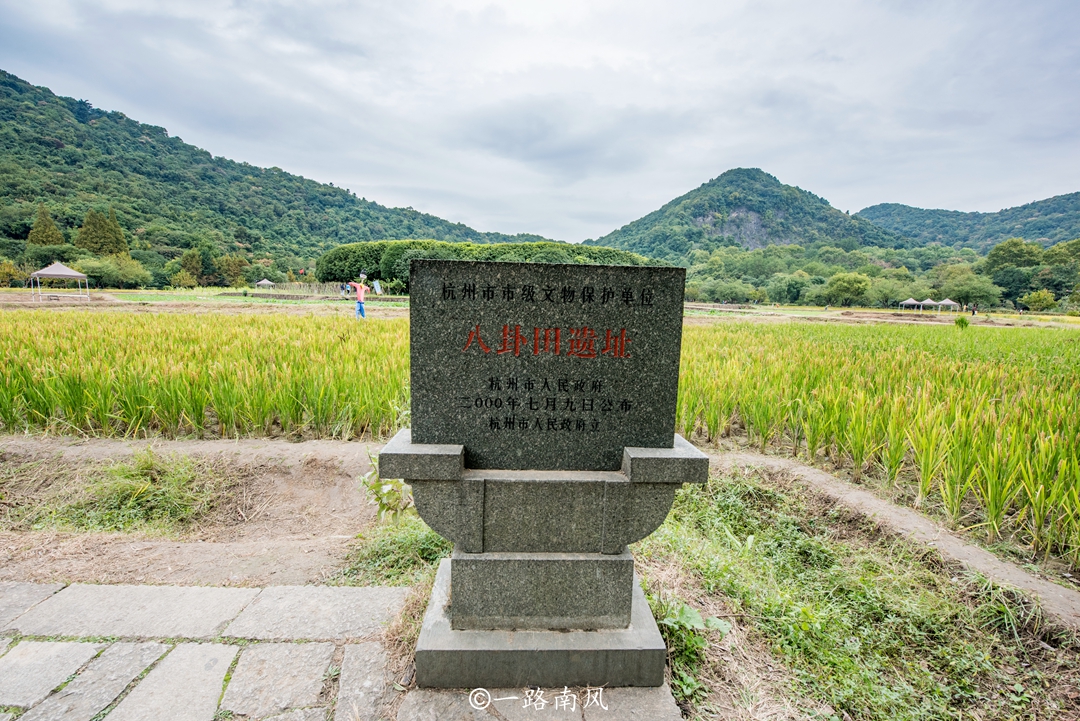 杭州周边旅游景点攻略，这三个地方公交车直达，一天时间可以走完
