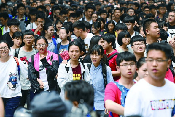 高三班主任吐露心声，985高校里很少有寒门学子，家庭环境很重要