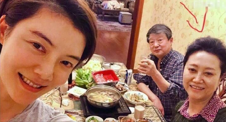 王丽云演艺道路坎坷，坚决不复婚，把前夫当成亲人