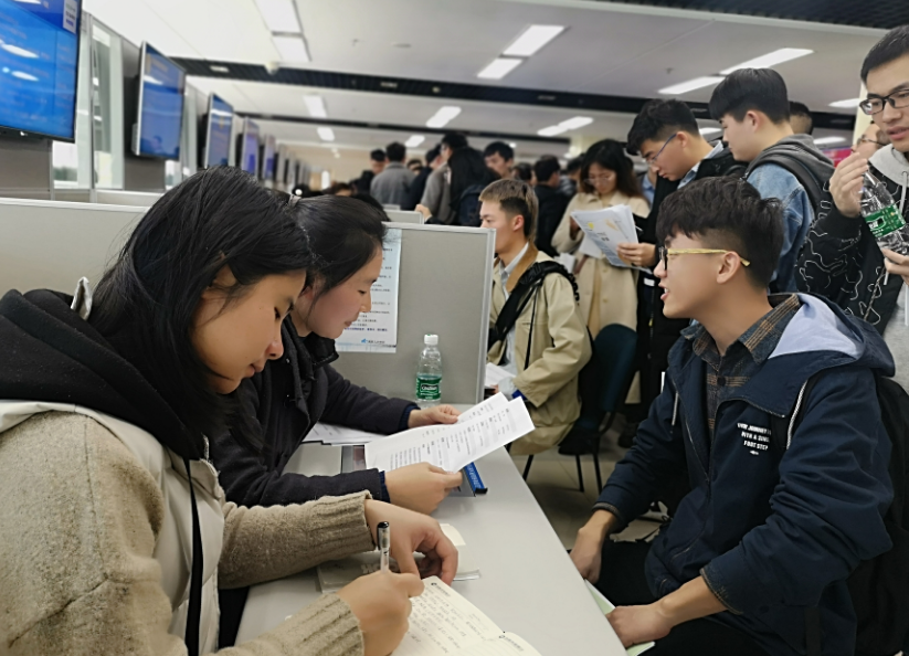 小学生“人生规划”火了，初中后的转折，网友：条条大路通地府