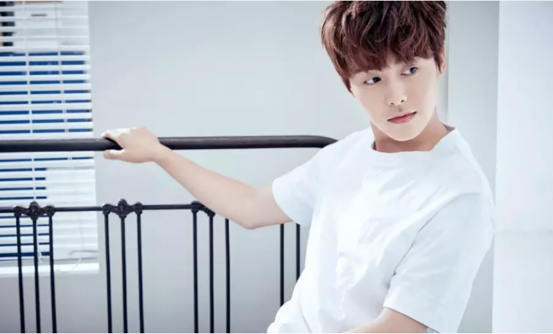 娃娃脸我只服这12位明星！有人30岁还能演高中生，个个青春永驻