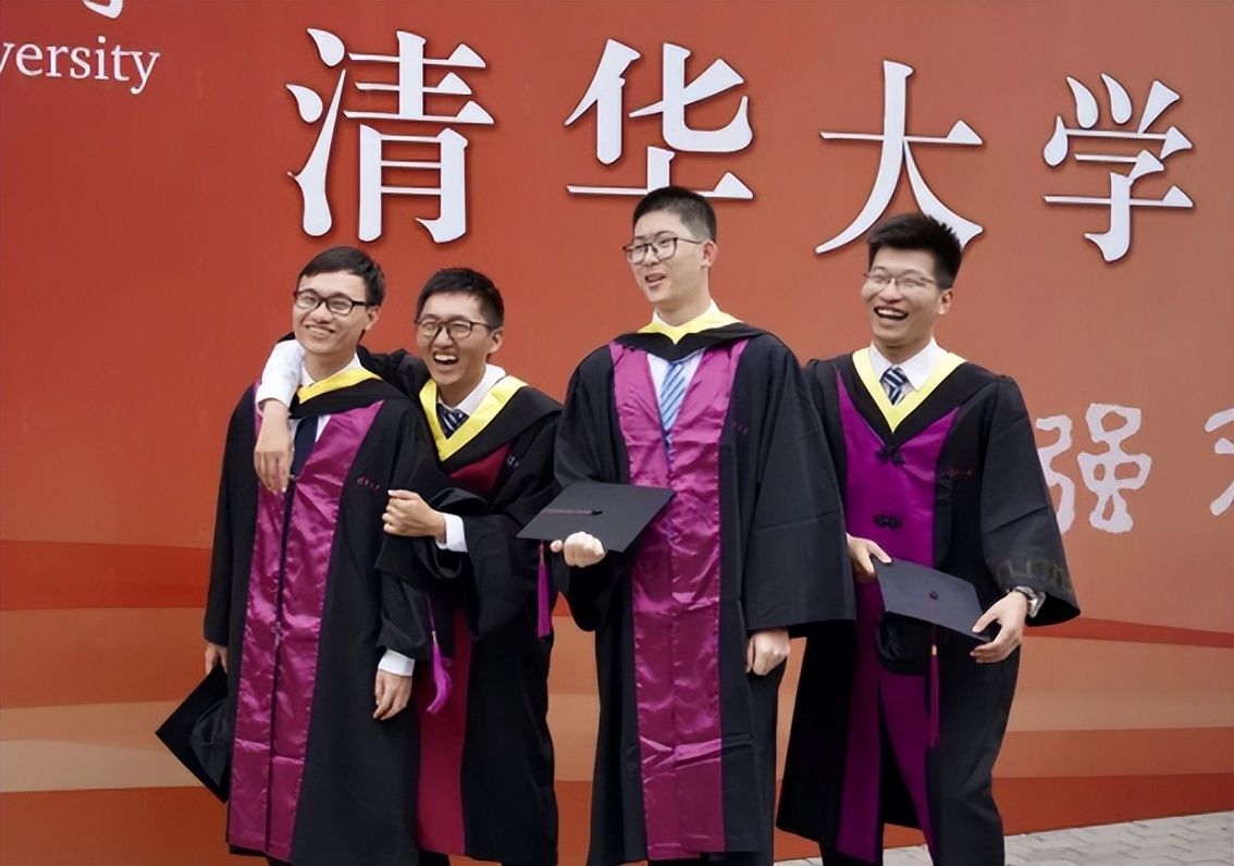 2022双一流大学更新排名，浙大武大排前五，哈工大和南开排名不佳