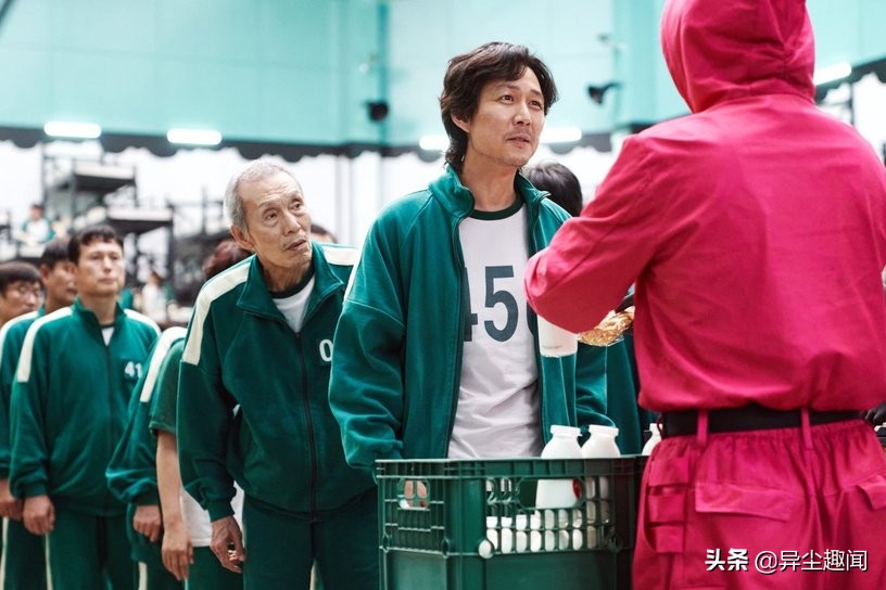 2022年全球受欢迎的韩剧TOP10！《海岸村》、《文森佐》都进榜