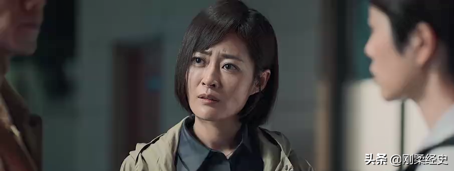 《庭外·盲区》：堆砌悬疑，错漏百出，编剧和观众双双进入盲区