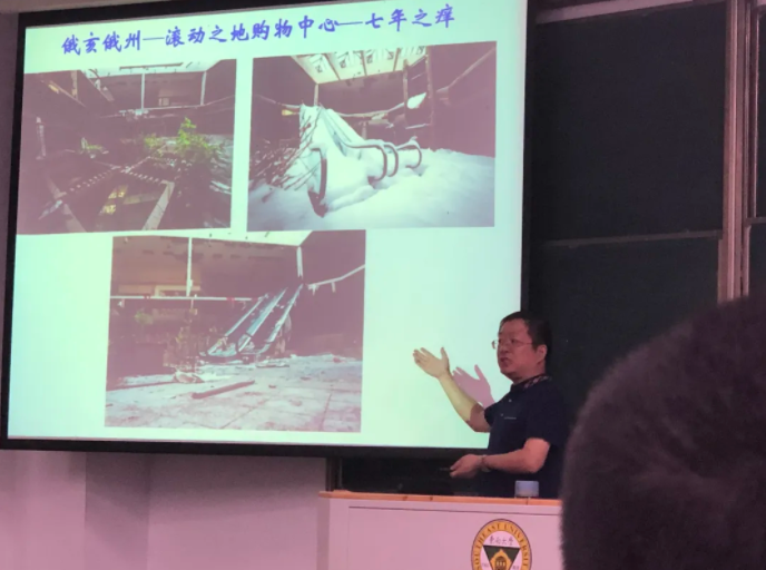 揭秘985大学超火“宝藏课程”：十多位老师“齐上阵”，走红央视新闻、人民网