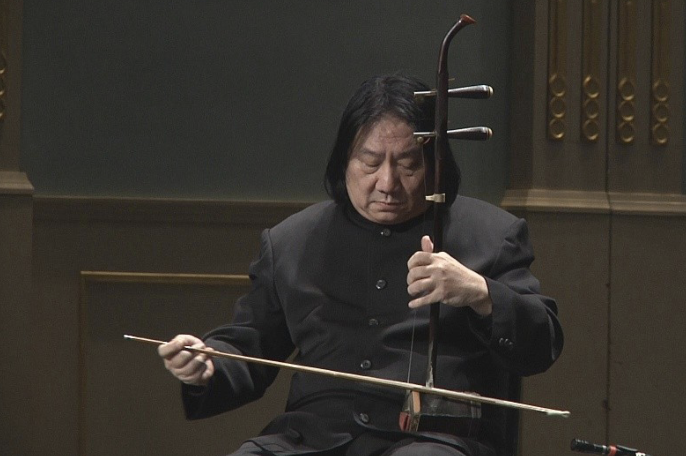 仅仅11天，就有12位名人接连离世，一天失去2位艺术家，最大95岁