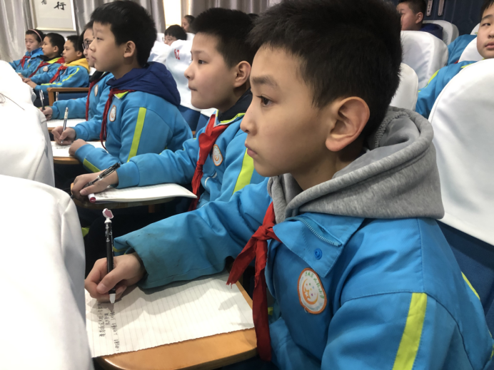 上好开学第一课 咸阳渭城检察守护“少年的你”
