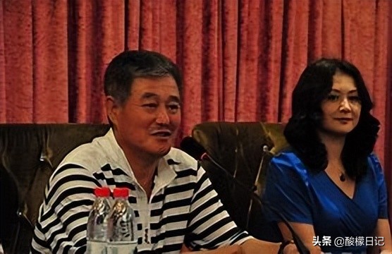 娱乐圈鲜为人知的亲属关系，陈凯歌陈赫不算啥，每一对都意想不到