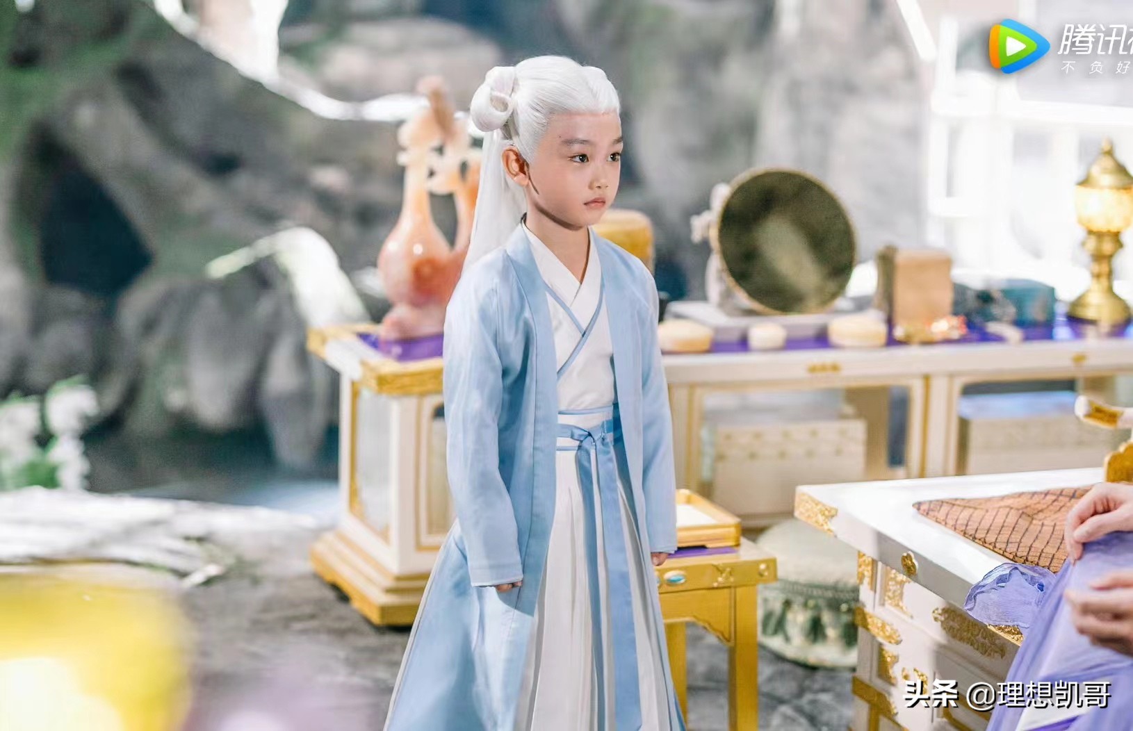 《三生三世枕上书》，青丘白凤九和东华帝君！三生三世纠葛