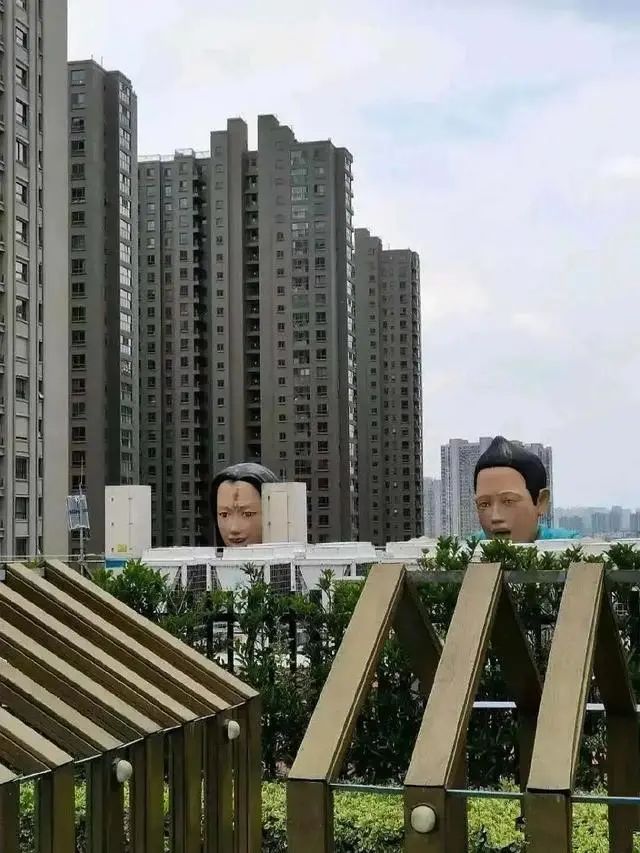 两个2021年中国十大丑陋建筑评选结果重磅揭晓