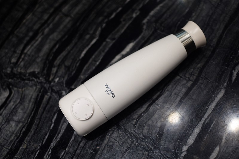 外出冲奶神器 带娃好助手 娃物WAWU无线便携式恒温水杯