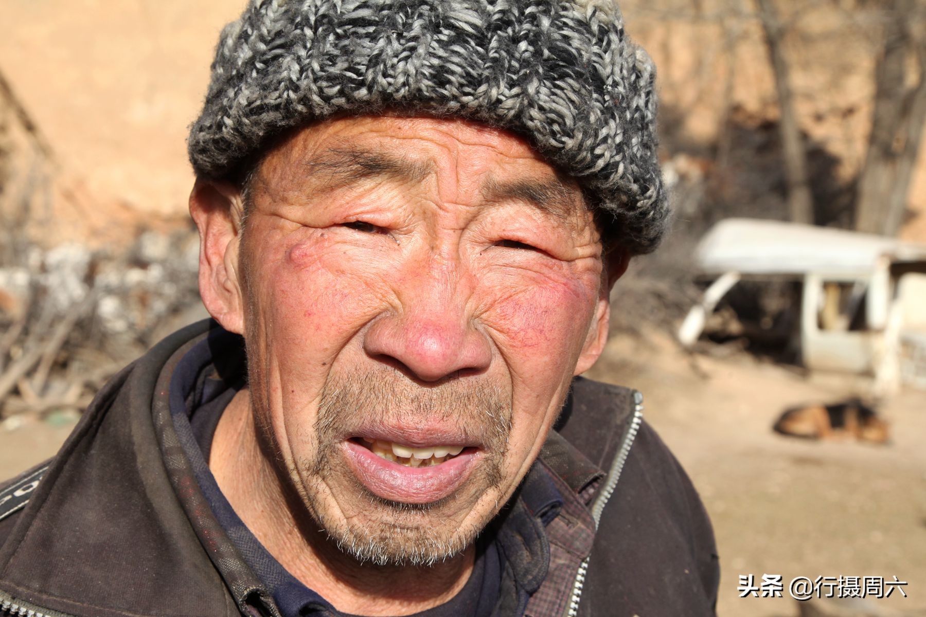 66岁农民大叔占山为王，住山洞修心养性20多年，看活成啥样