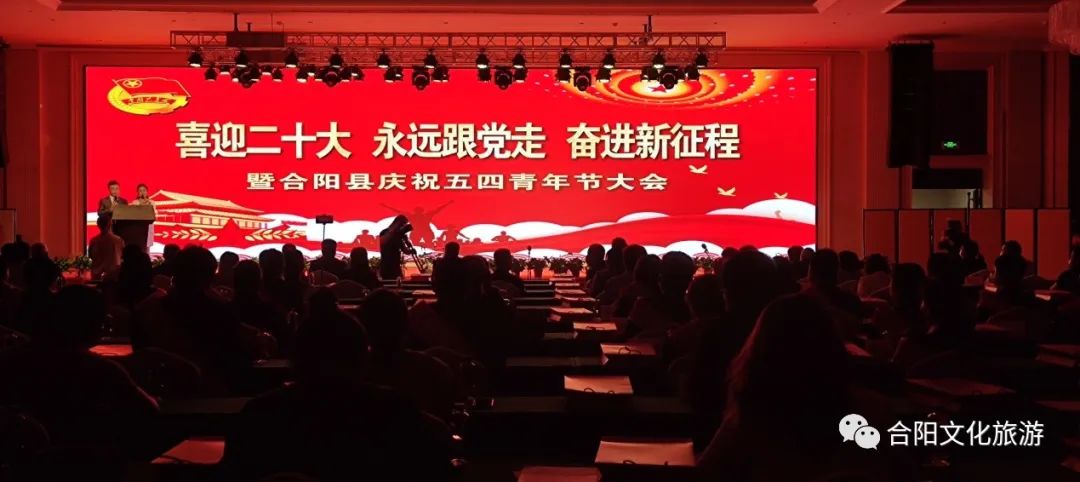 合陽縣圖書館接受縣團(tuán)委捐贈圖書活動