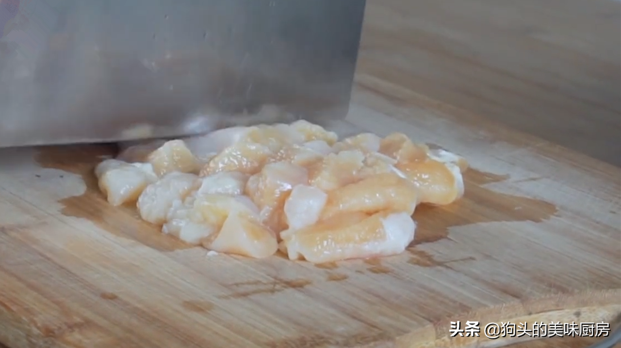 鸡胸肉最香的做法，外焦里嫩，好吃不长胖，在家做出烧烤的味道