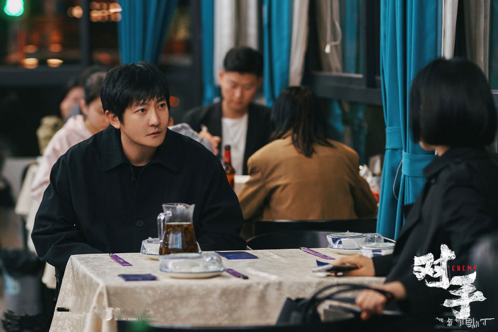 《对手》出播放新策略！转免剧情重新锁上会员 央八回看也成了历史