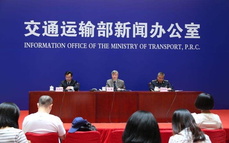 四川交通运输职业学校（交通运输部有多么庞大）