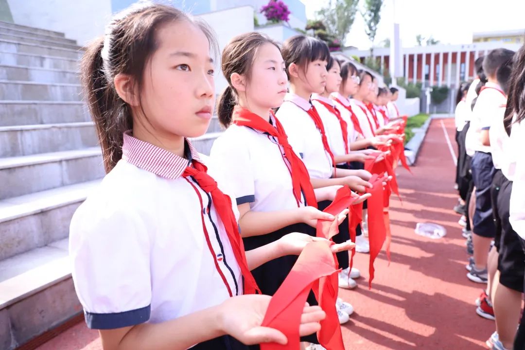 红领巾心向党 争做新时代好队员｜成都市双流区黄甲小学