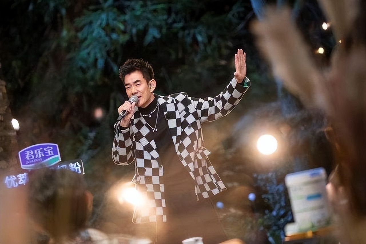 《披哥2》一公分组歌单曝光，各组实力相当，陈小春组全湾区哥哥