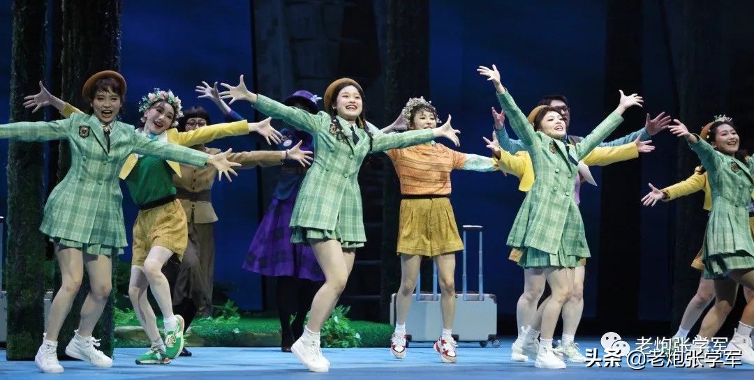 《天生一对》唤醒冷却的温情，满江演的那个爹很亮眼