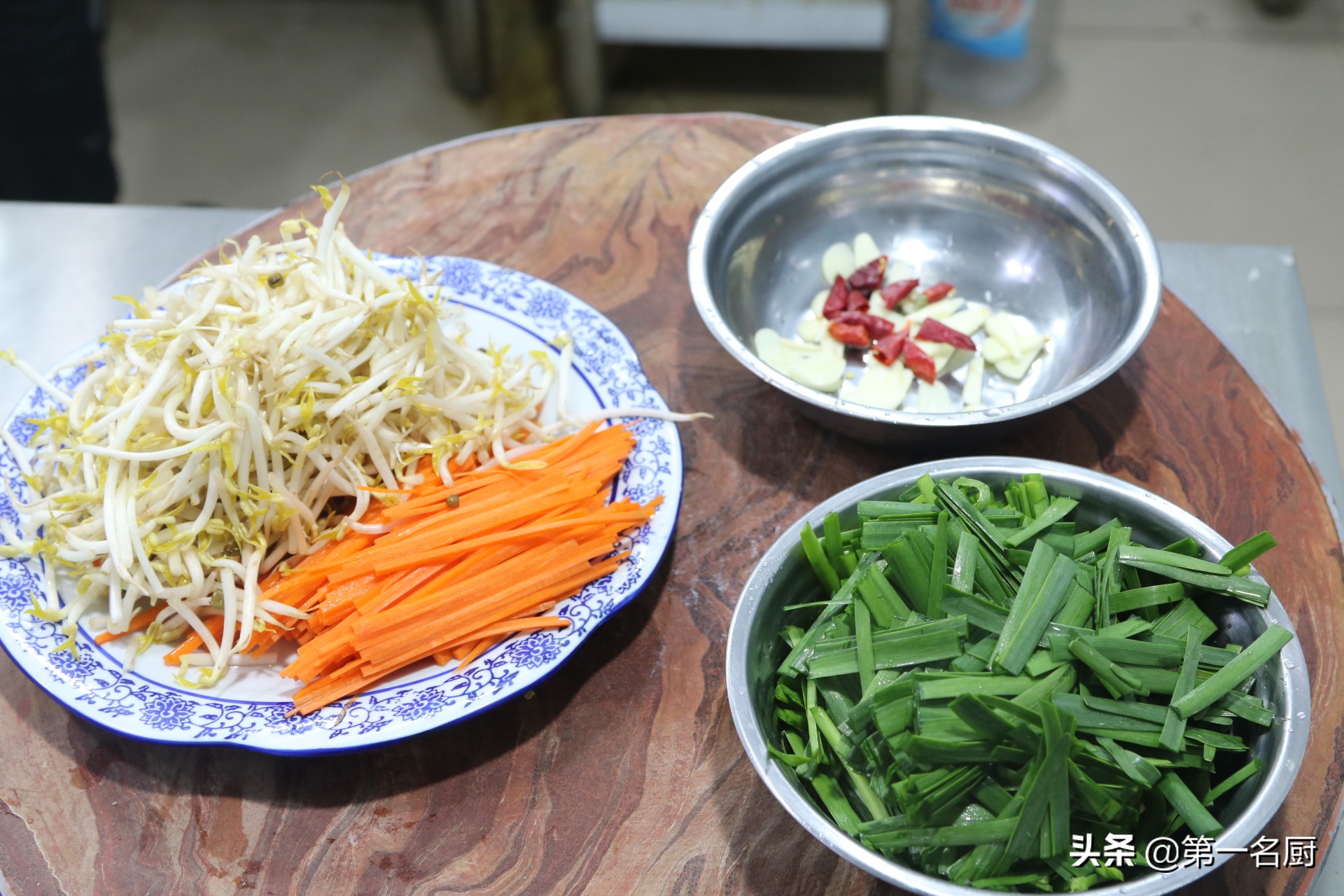 大鱼大肉吃腻了，试试这6道清淡素食菜，营养健康不油腻，真好吃