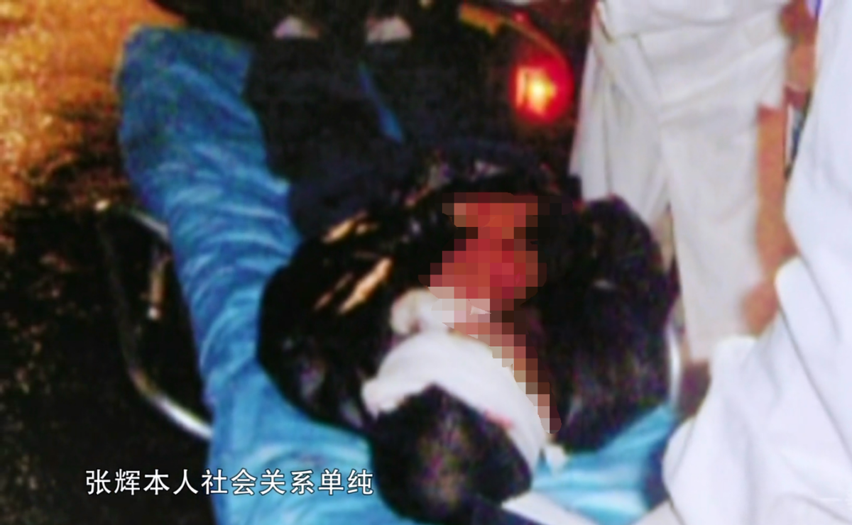 2009年，杀人狂魔王厚军持枪与武警对射，被武警当场击毙