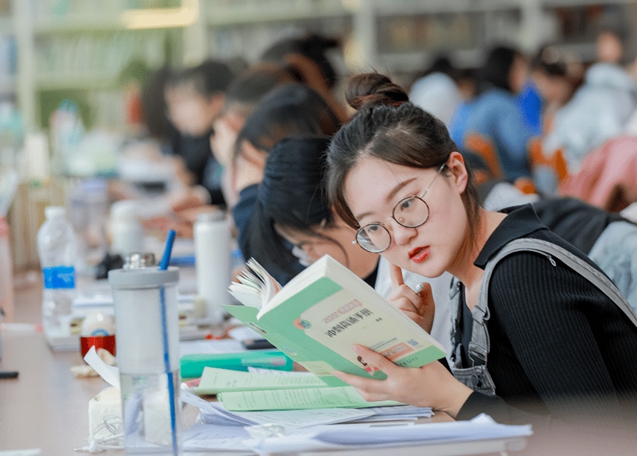 中国大学生城市数量排行榜出炉！郑州第二，武汉第三，谁是第一？