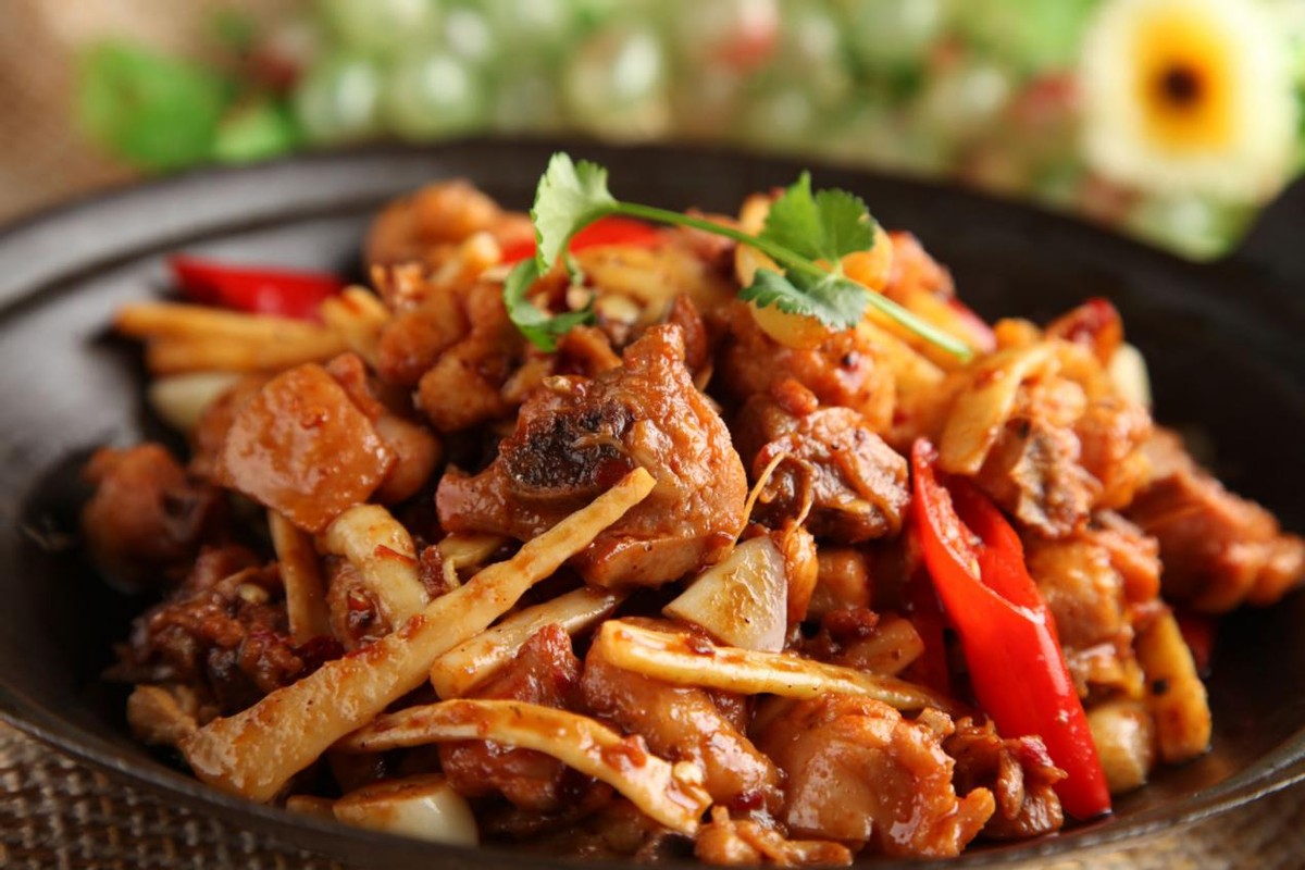 贵州十大特色菜(贵州十大特色菜的做法)-骁龙网