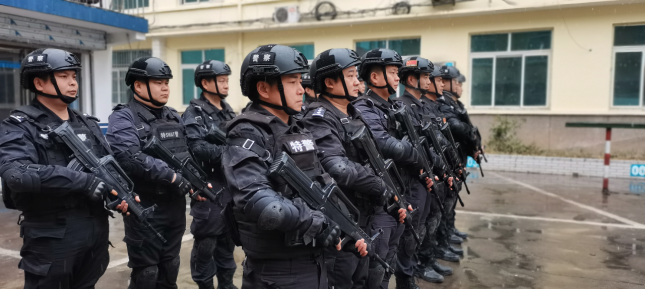春训练兵正当时丨武功县公安局巡特警大队开展春训大练兵活动