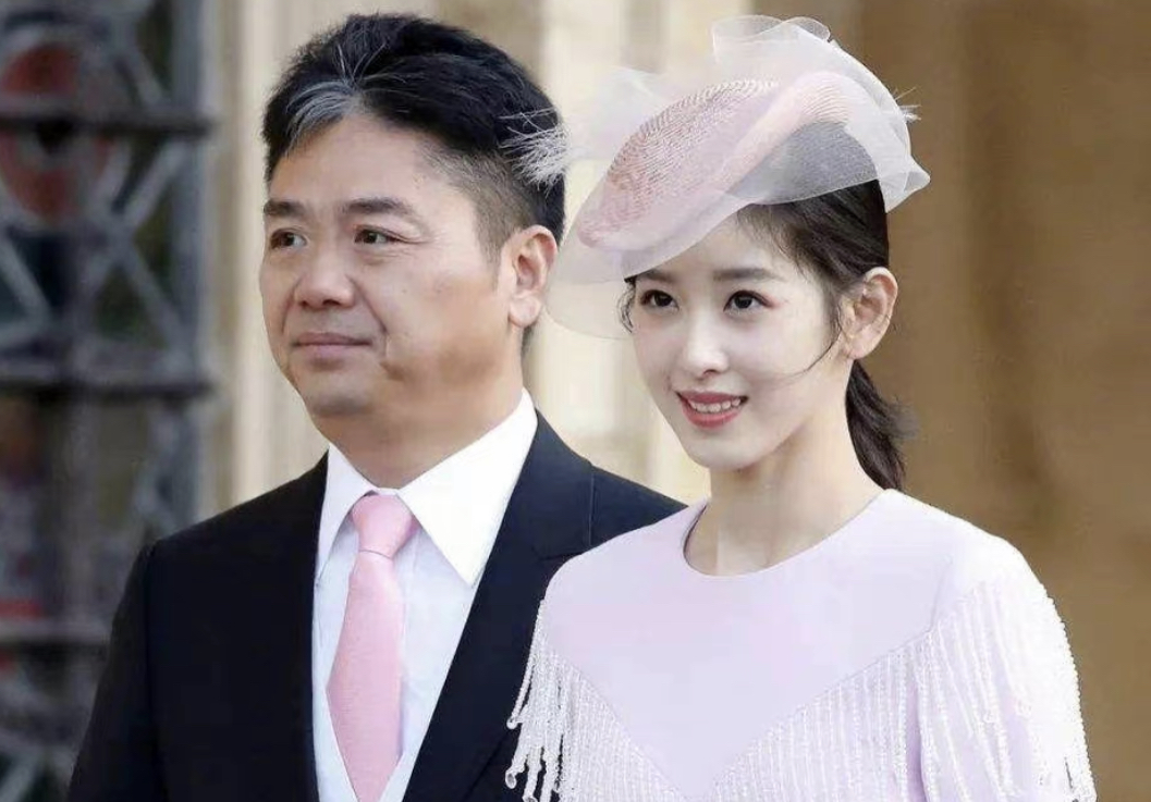 中国神秘富婆买5.6亿顶级豪宅,引发全网猜身份热潮,三人躺枪