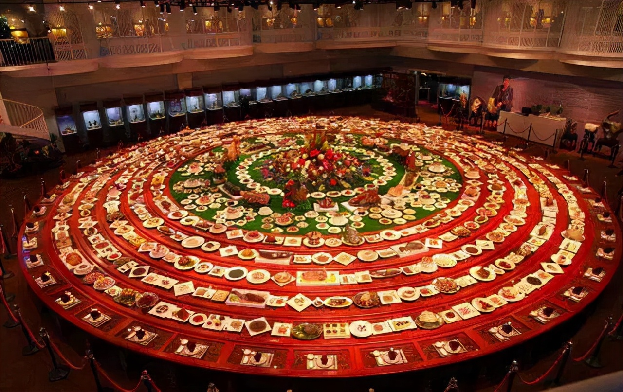 满汉全席图片(历史上著名的中华大宴满汉全席介绍)