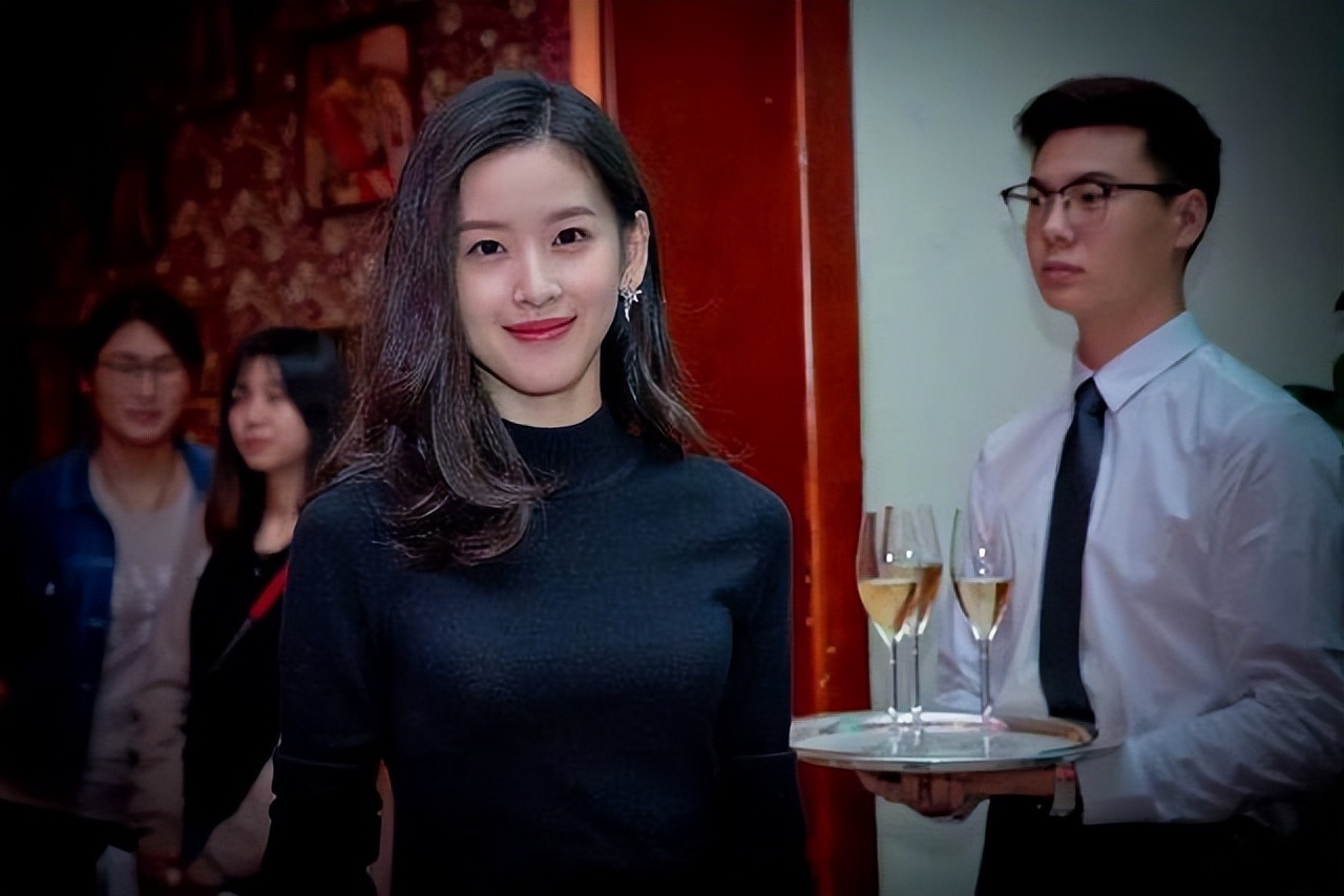 刘静尧高清图片 刘静尧个人资料图片
