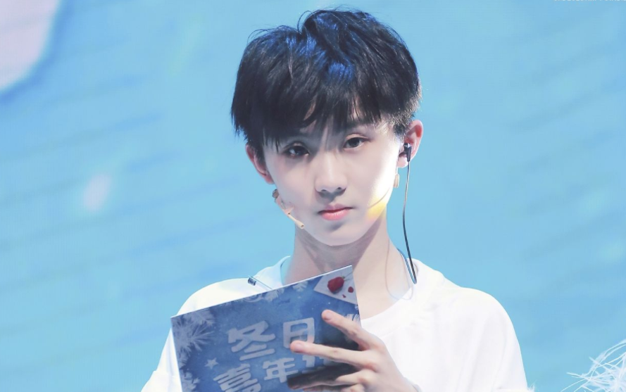 第一次高考失败后，马嘉祺再次扬帆起航，果然优秀的少年不惧失败