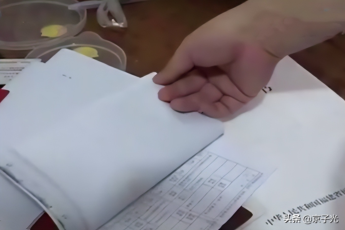 福建男子获赠房产赶走父母，哥哥主张撤销赠与获准：不能让他得逞