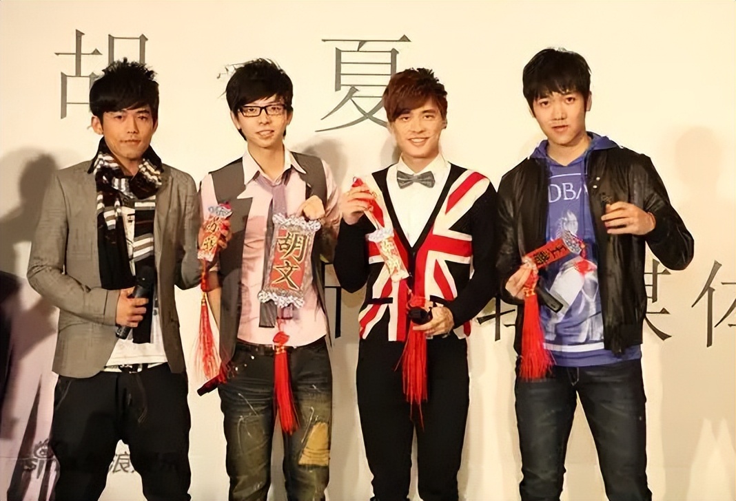 "07快男"重聚,少男变成了再就业男团,更有娱乐圈的沉浮记