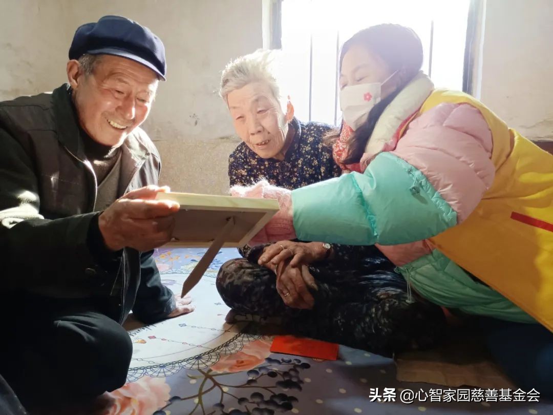 关爱老人｜2022年中秋节关爱孤寡老人活动招募志愿者啦