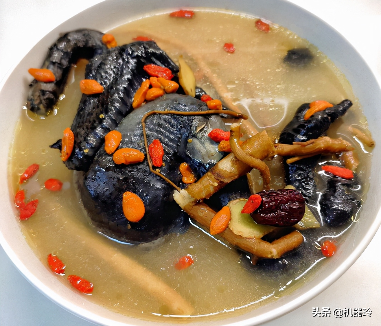 炖品食谱大全（8道煲汤食谱做法收藏备用）