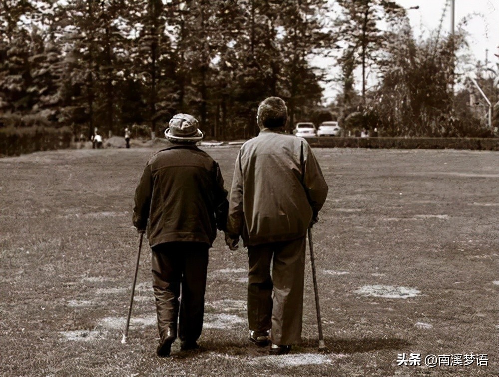 卢刚：北大学霸，30年前在美读博期间连杀6人，留言：父母的过错