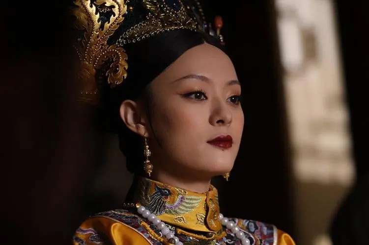 甄嬛传：太后早就发现双生子破绽，为什么不揭穿？真不愧是老狐狸