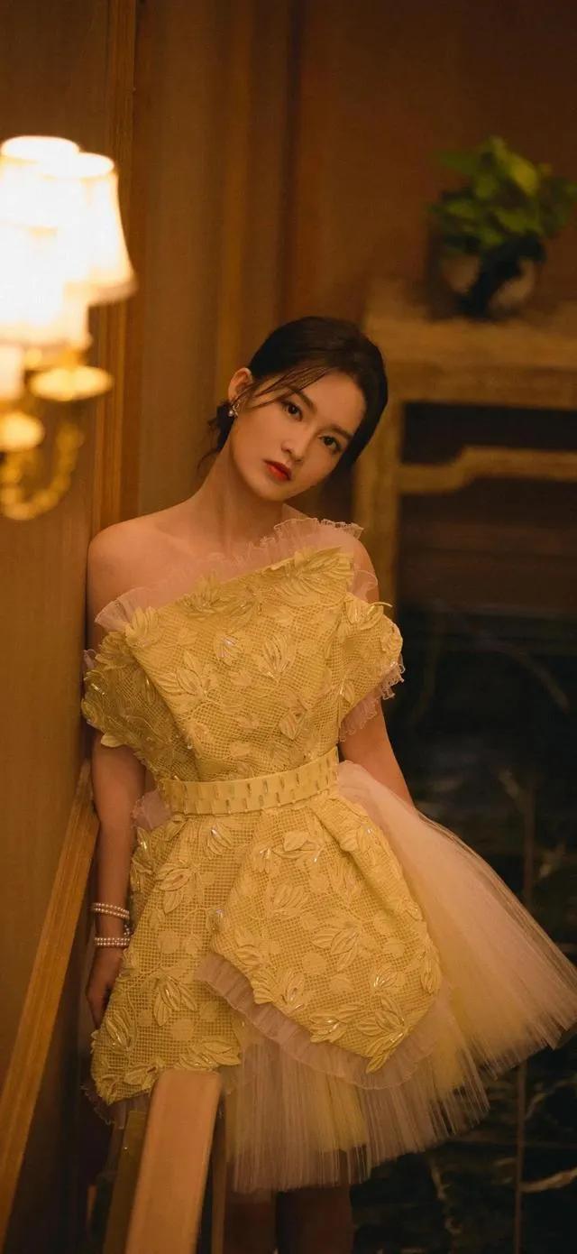 全都是李沁，高清壁纸