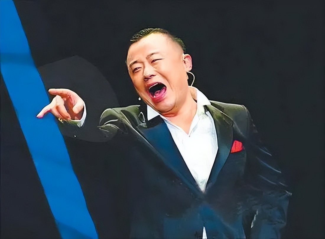 “跌下神坛”的周立波，和他突然“不红”的原因