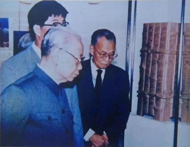 他37岁主政湖北省，后官至副国级，大力推动三峡工程，享年76岁