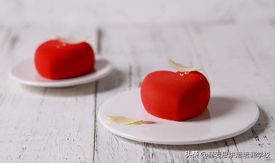 杭州西点培训班课程一般学些啥？赫麦思烘焙学校如是说