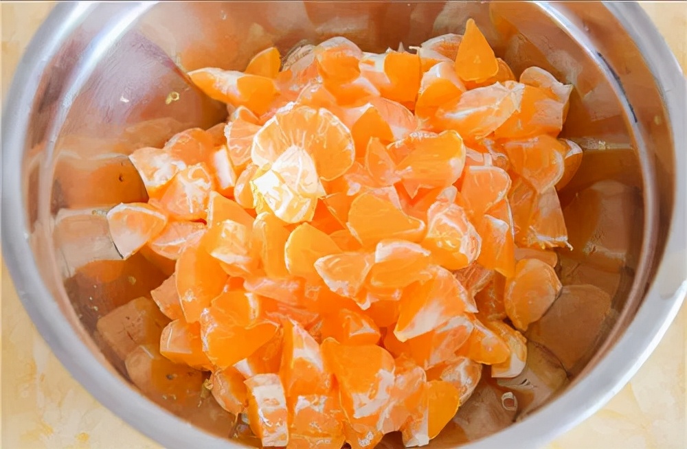 糖尿病人群究竟能不能吃橘子？升血糖还是降血糖？吃法很重要