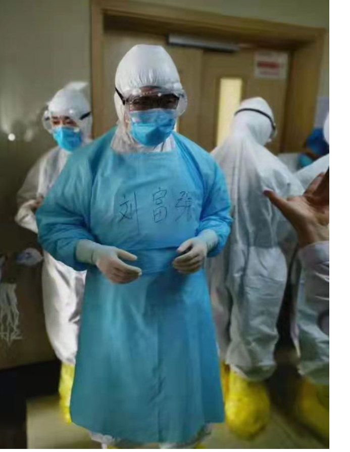 最美爱情！西安3对“夫妻战士”：全部坚守抗疫一线，妻子来自同一所大学！