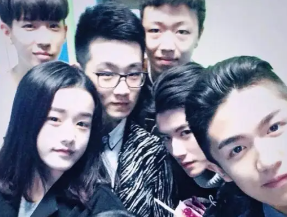 2022中传艺考第一名林恩赐，长相出众，舅舅的教育方式堪称典范