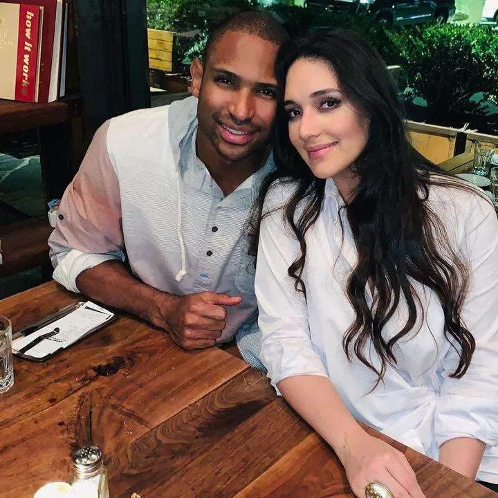 一笑倾城！NBA美貌最出众的10位太太，奥库、海沃德真人生赢家