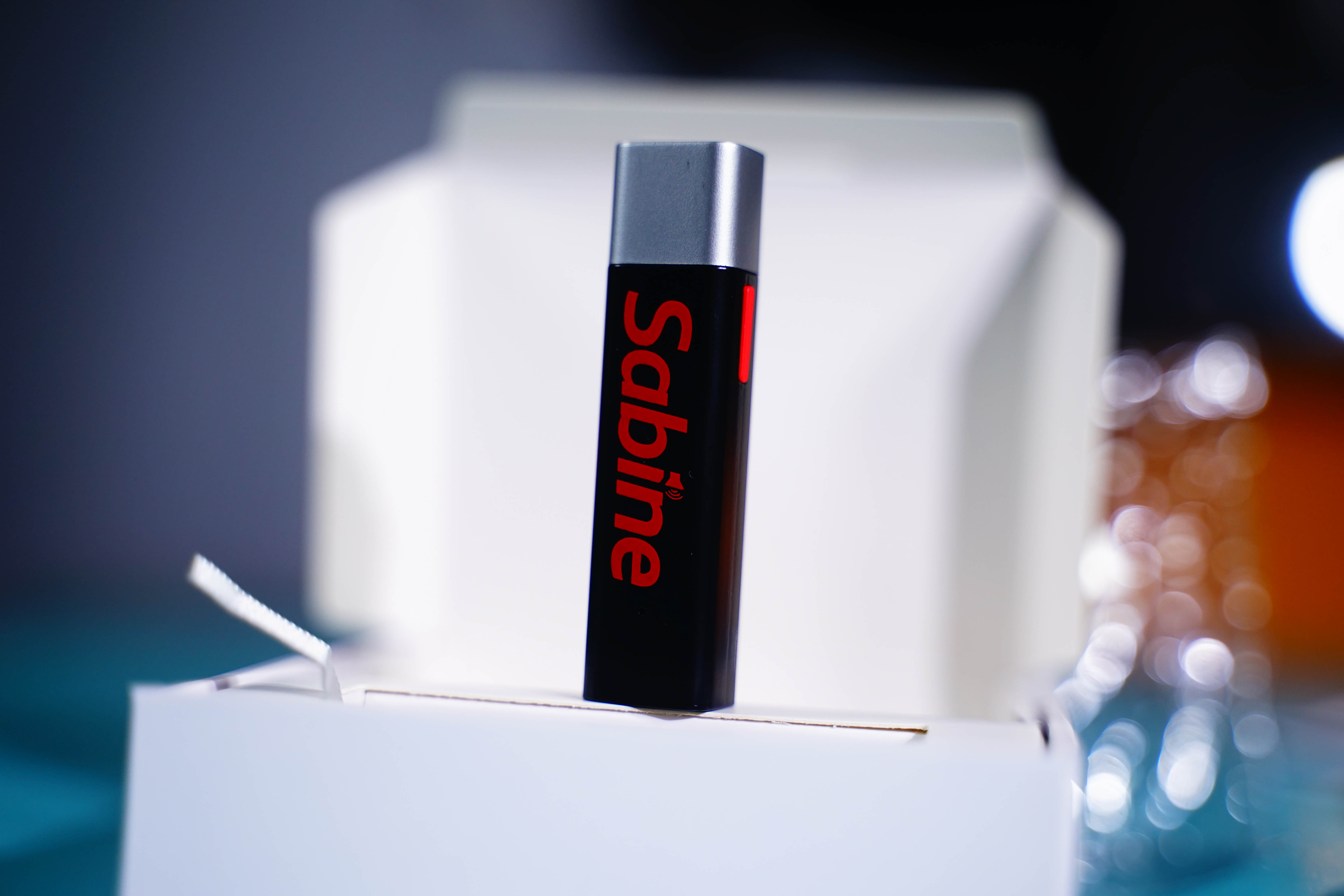 塞宾智能蓝牙麦克风，各国语言皆可译中字，简直是vlog神器