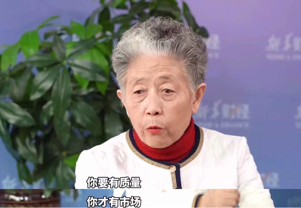 75岁老干妈再出山，收拾两个“不争气”的儿子，晚年基业恐难守住