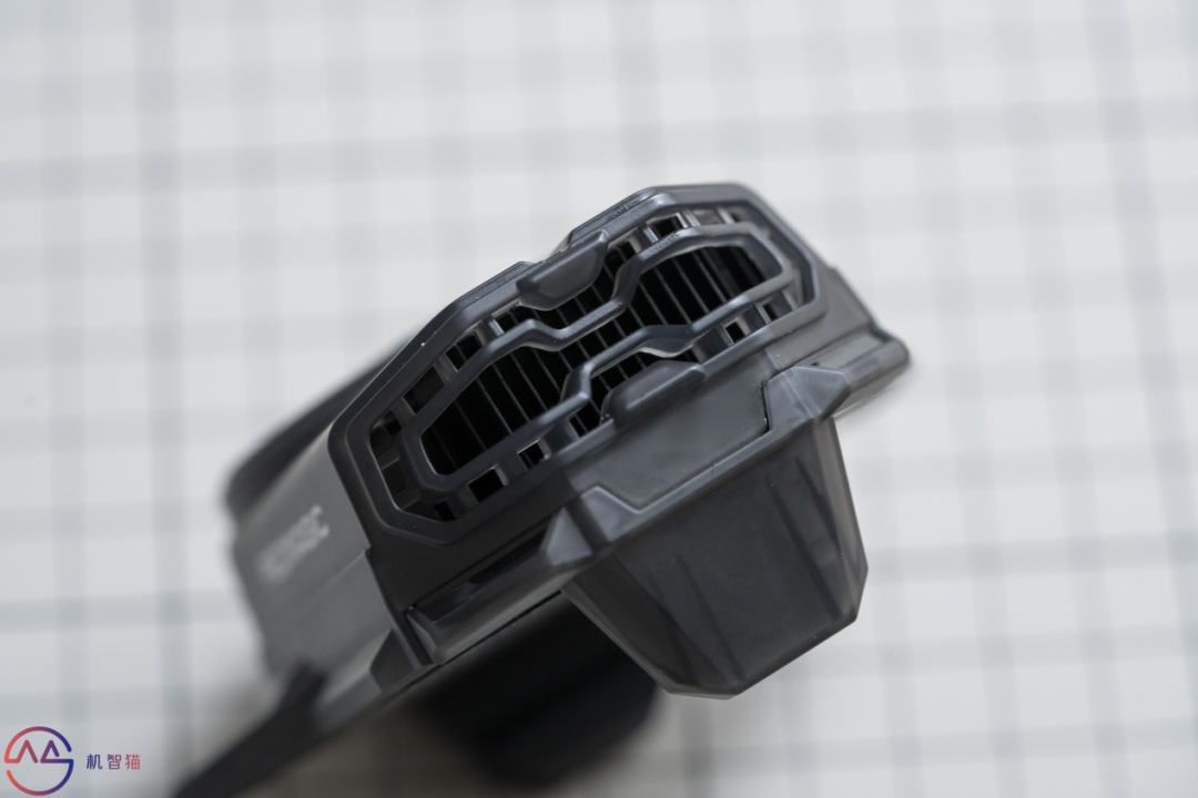 从13.9到299元有什么区别？主流手机散热背夹横测