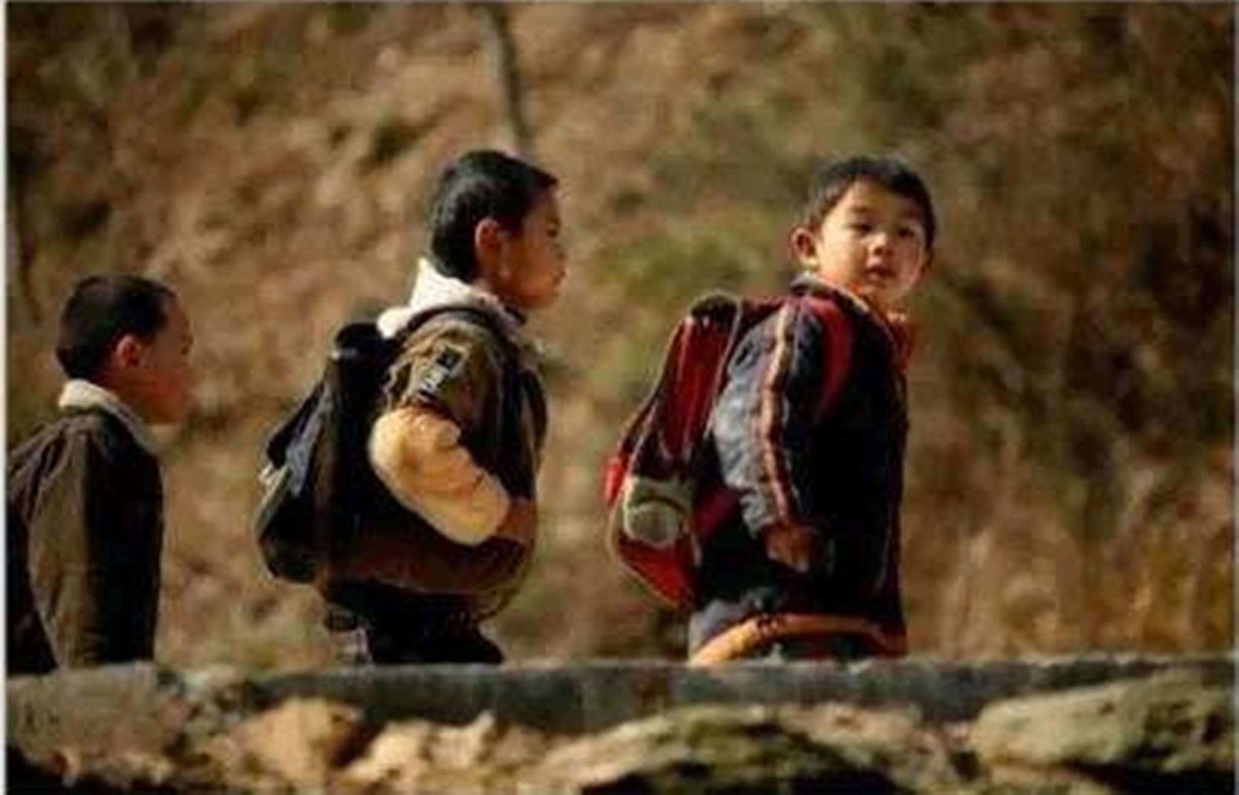 33岁高考状元毕业9年，蜗居在家啃老，对父母亲戚闭门不见